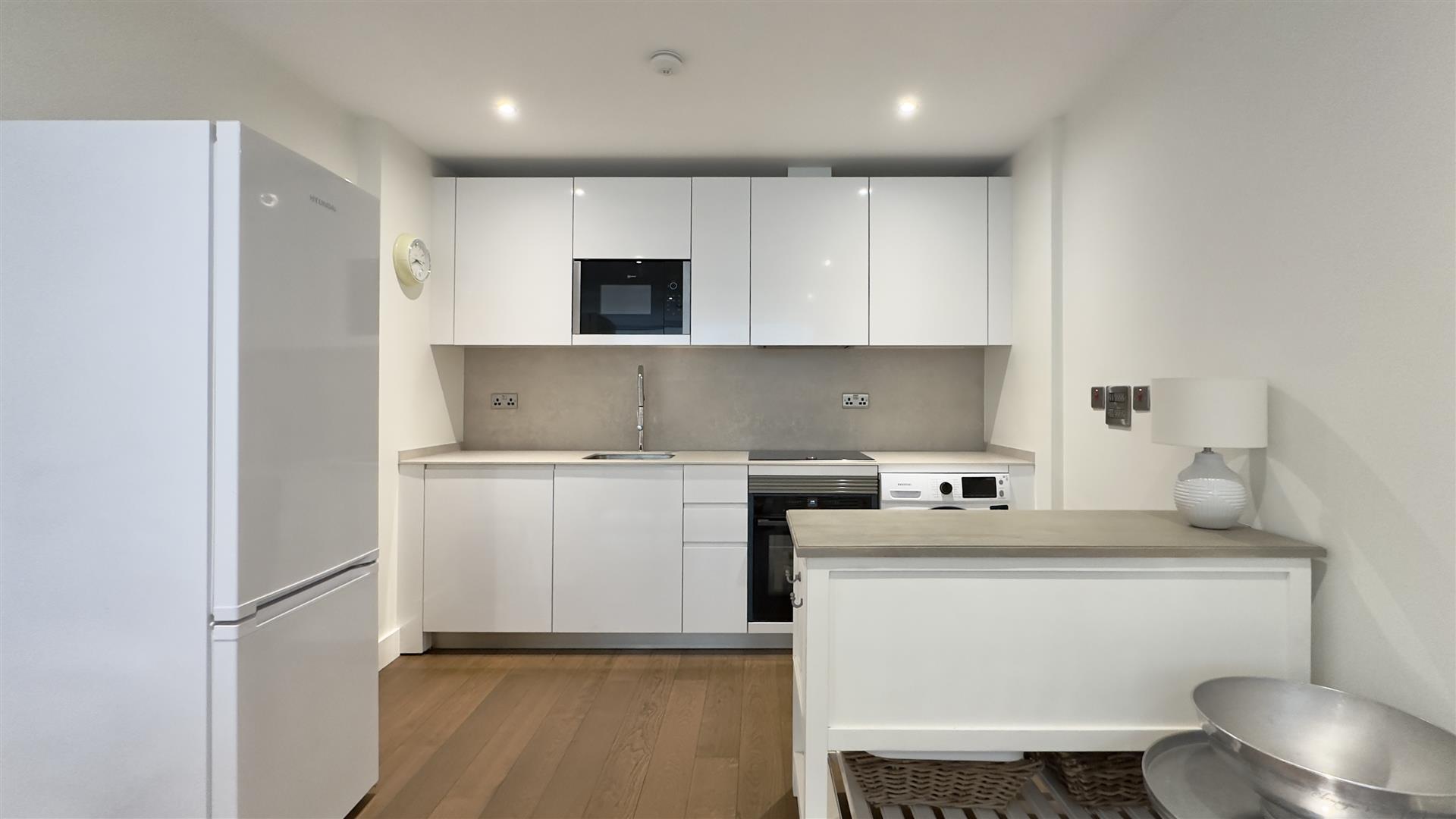 Image of Apartment - 3 Bedrooms - 2 Bathrooms for Sale in Arengos Gardens-Gibraltar, Image 4